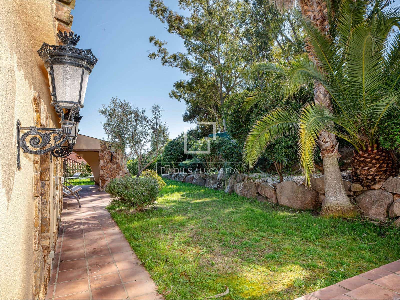 4 chambre Villa/Maison à vendre à Blanes avec garage - 1 950 000 € (Ref: 9707917)