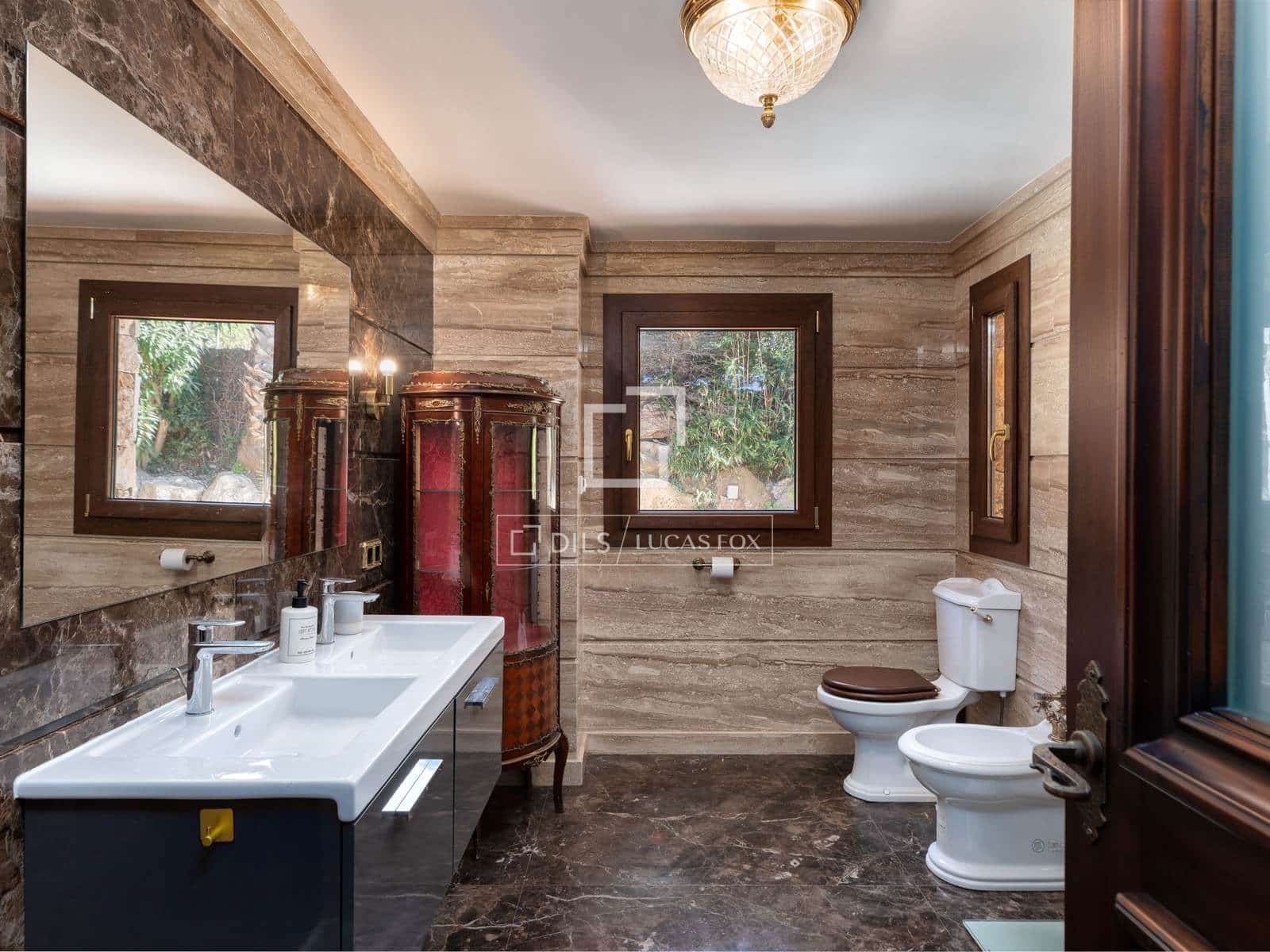 4 chambre Villa/Maison à vendre à Blanes avec garage - 1 950 000 € (Ref: 9707917)