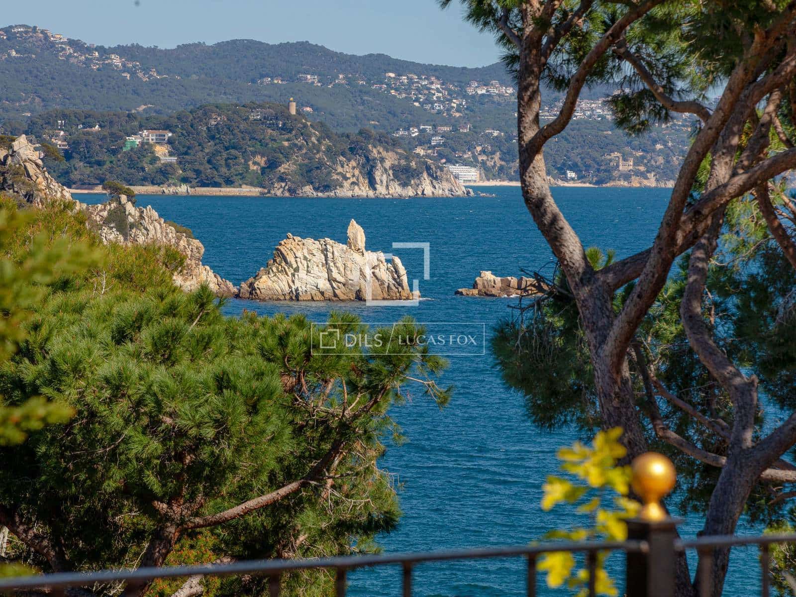 4 chambre Villa/Maison à vendre à Blanes avec garage - 1 950 000 € (Ref: 9707917)