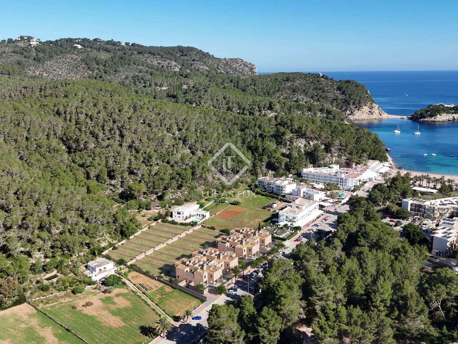 Chalet de 3 habitaciones en Ibiza / Eivissa ciudad en venta con piscina - 1.945.000 € (Ref: 9707919)
