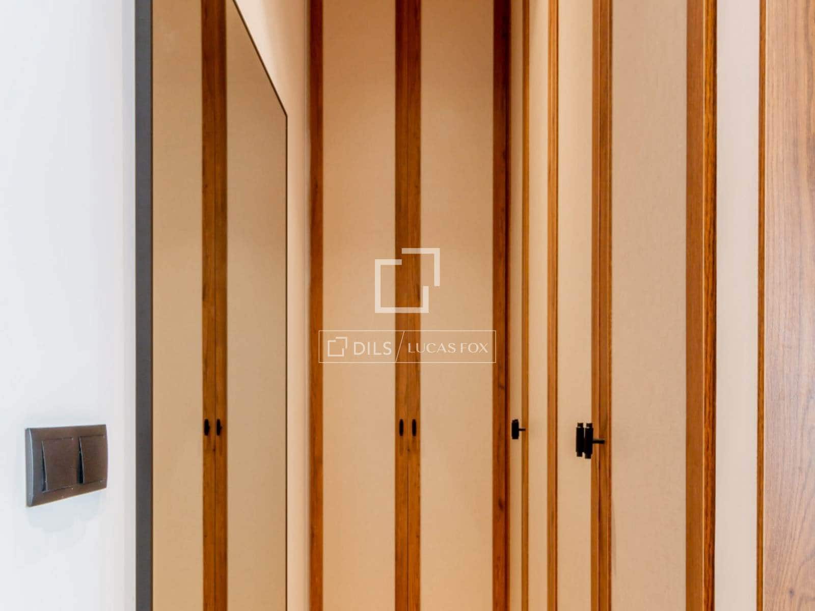 3 quarto Apartamento para arrendar em Madrid cidade - 8 950 € (Ref: 9707923)