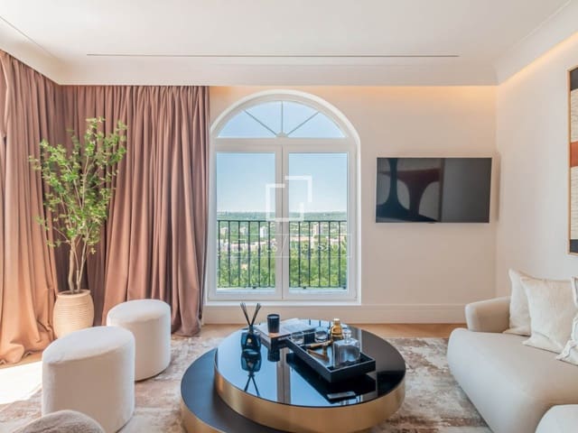 3 quarto Apartamento para arrendar em Argüelles, Madrid cidade - 8 950 € (Ref: 9707923)