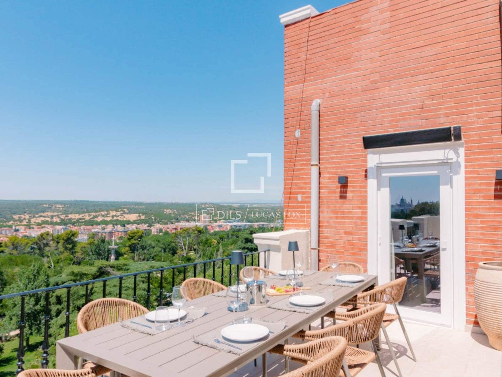 3 quarto Apartamento para arrendar em Madrid cidade - 8 950 € (Ref: 9707923)