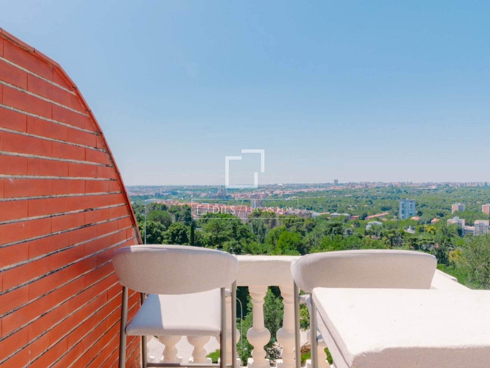 3 quarto Apartamento para arrendar em Madrid cidade - 8 950 € (Ref: 9707923)