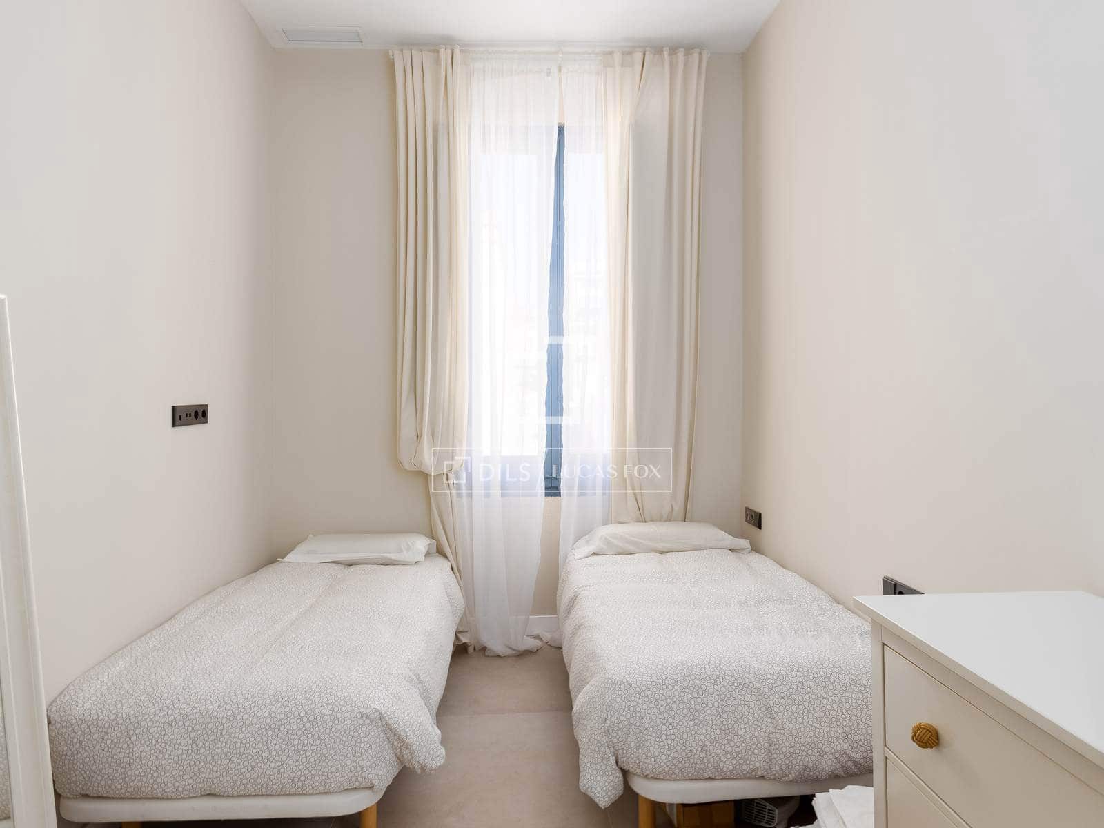 5 bedroom Villa for sale in El Masnou with pool garage - € 1,290,000 (Ref: 9707924)