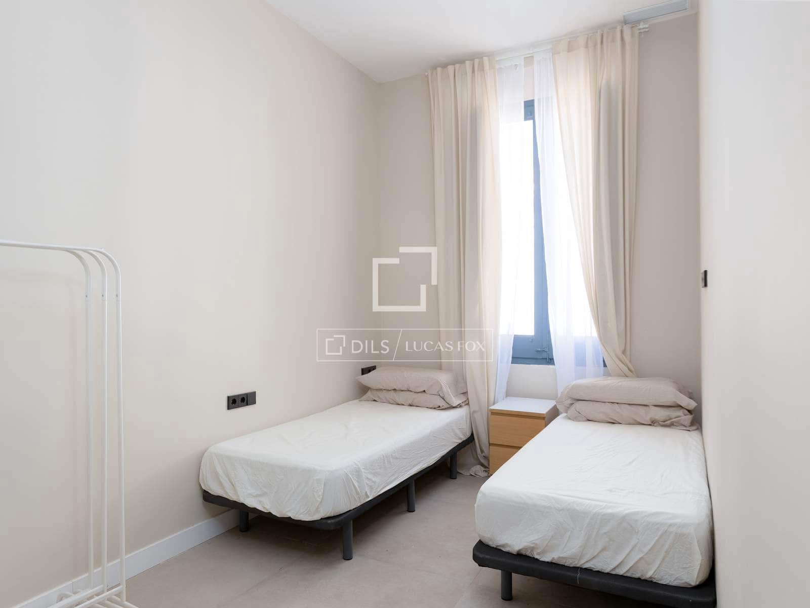 5 bedroom Villa for sale in El Masnou with pool garage - € 1,290,000 (Ref: 9707924)