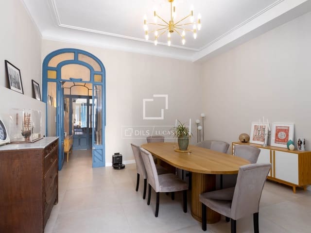 5 bedroom Villa for sale in El Masnou with pool garage - € 1,290,000 (Ref: 9707924)