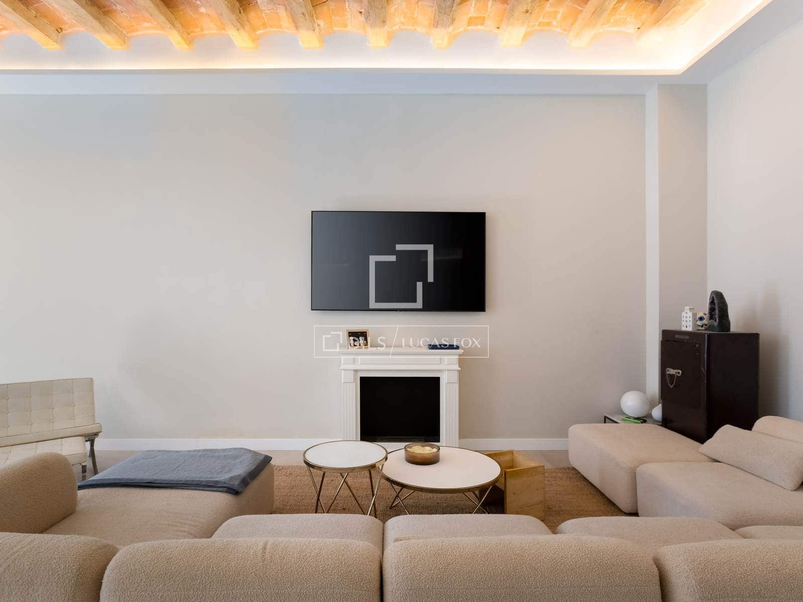 5 bedroom Villa for sale in El Masnou with pool garage - € 1,290,000 (Ref: 9707924)