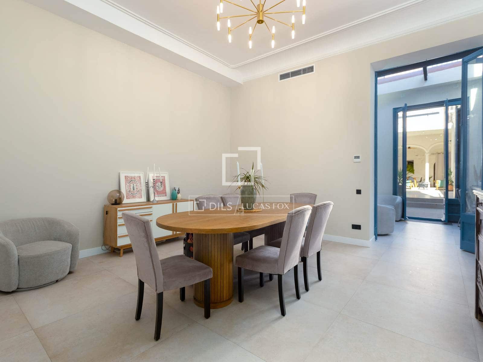 5 bedroom Villa for sale in El Masnou with pool garage - € 1,290,000 (Ref: 9707924)