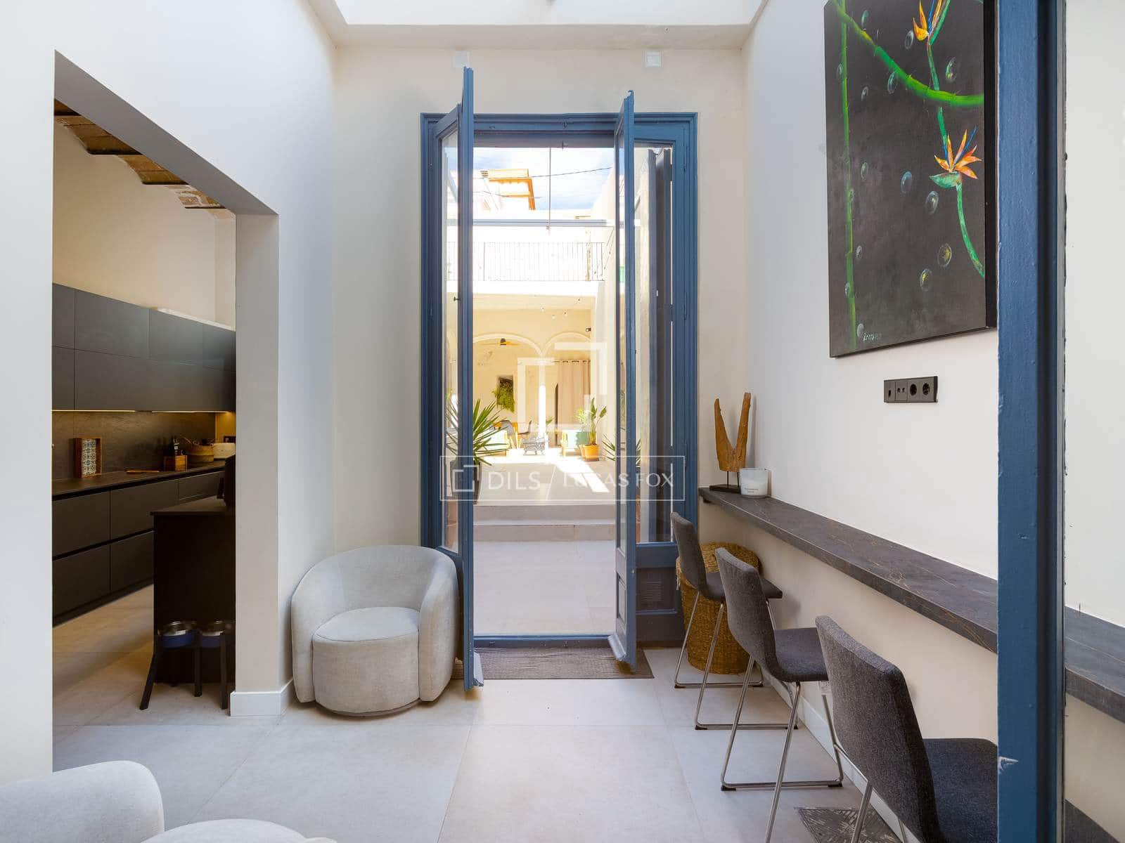 5 bedroom Villa for sale in El Masnou with pool garage - € 1,290,000 (Ref: 9707924)