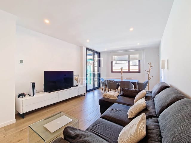 3 quarto Apartamento para venda em Vilanova i la Geltrú com piscina - 479 000 € (Ref: 9707925)