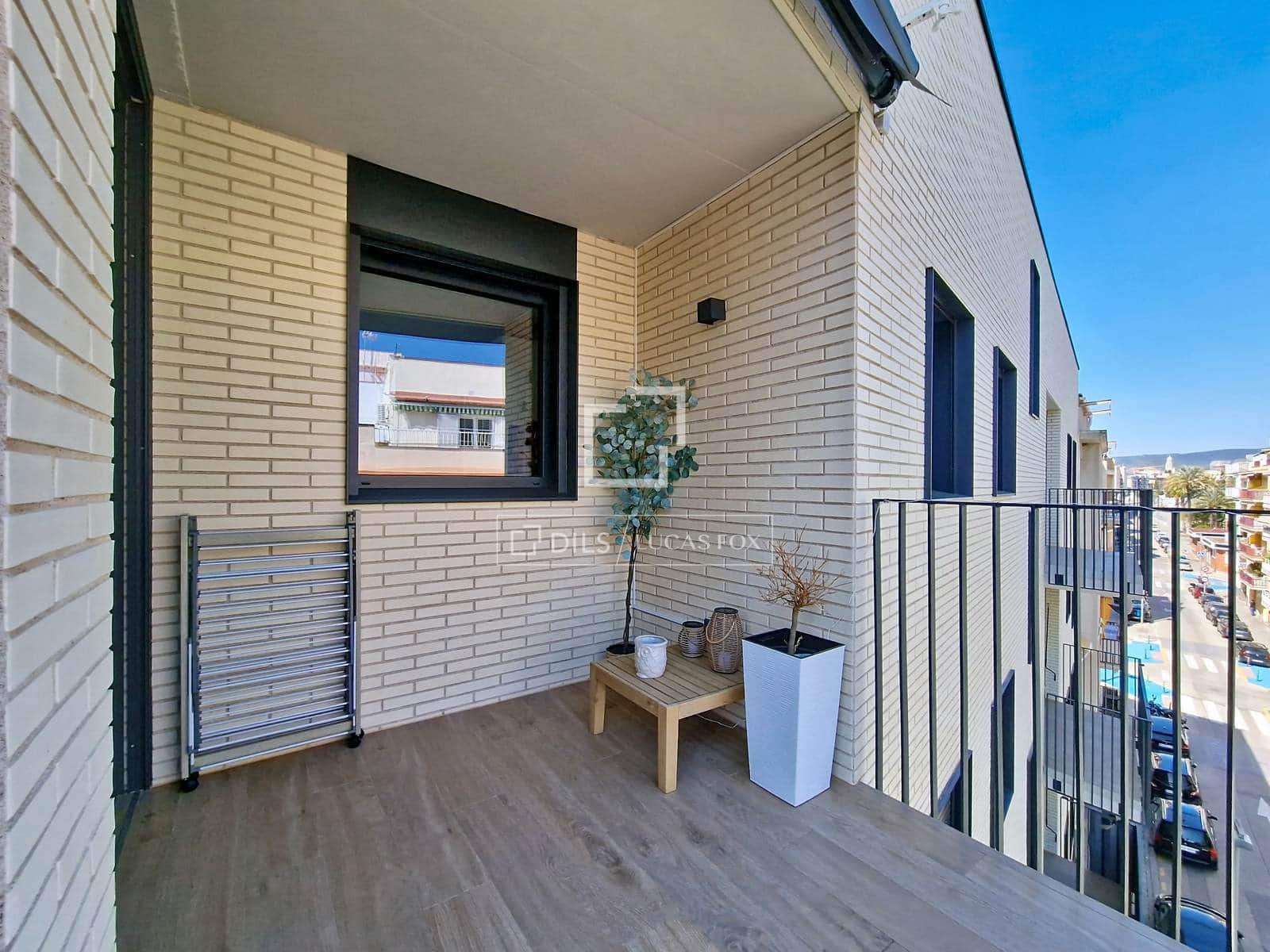 3 quarto Apartamento para venda em Vilanova i la Geltru com piscina - 479 000 € (Ref: 9707925)