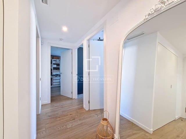 3 quarto Apartamento para venda em Vilanova i la Geltrú com piscina - 479 000 € (Ref: 9707925)