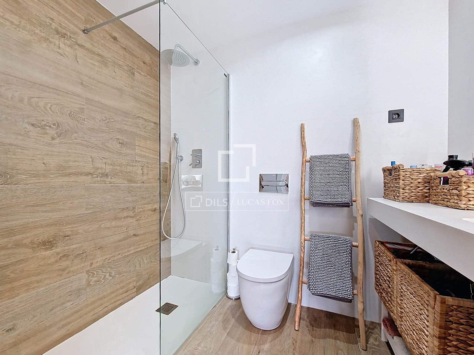 3 quarto Apartamento para venda em Vilanova i la Geltru com piscina - 479 000 € (Ref: 9707925)