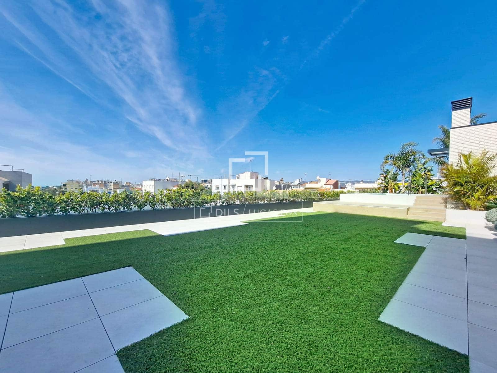 3 quarto Apartamento para venda em Vilanova i la Geltru com piscina - 479 000 € (Ref: 9707925)