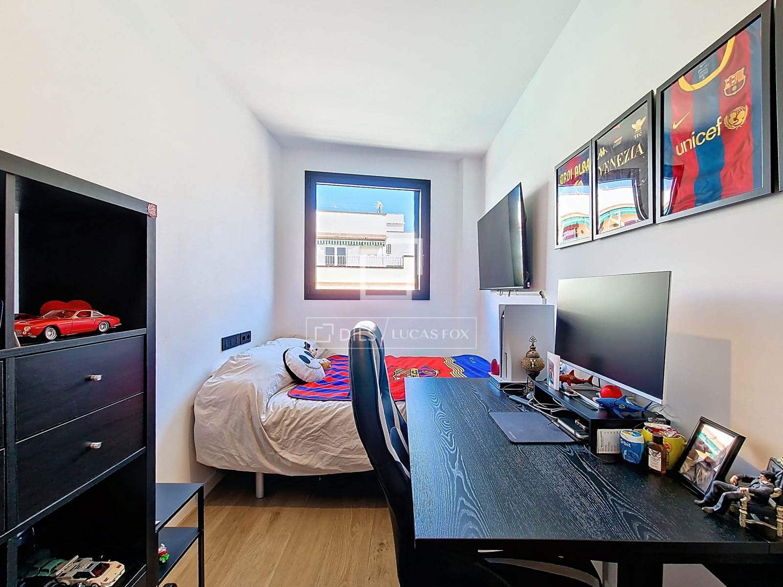 3 quarto Apartamento para venda em Vilanova i la Geltru com piscina - 479 000 € (Ref: 9707925)