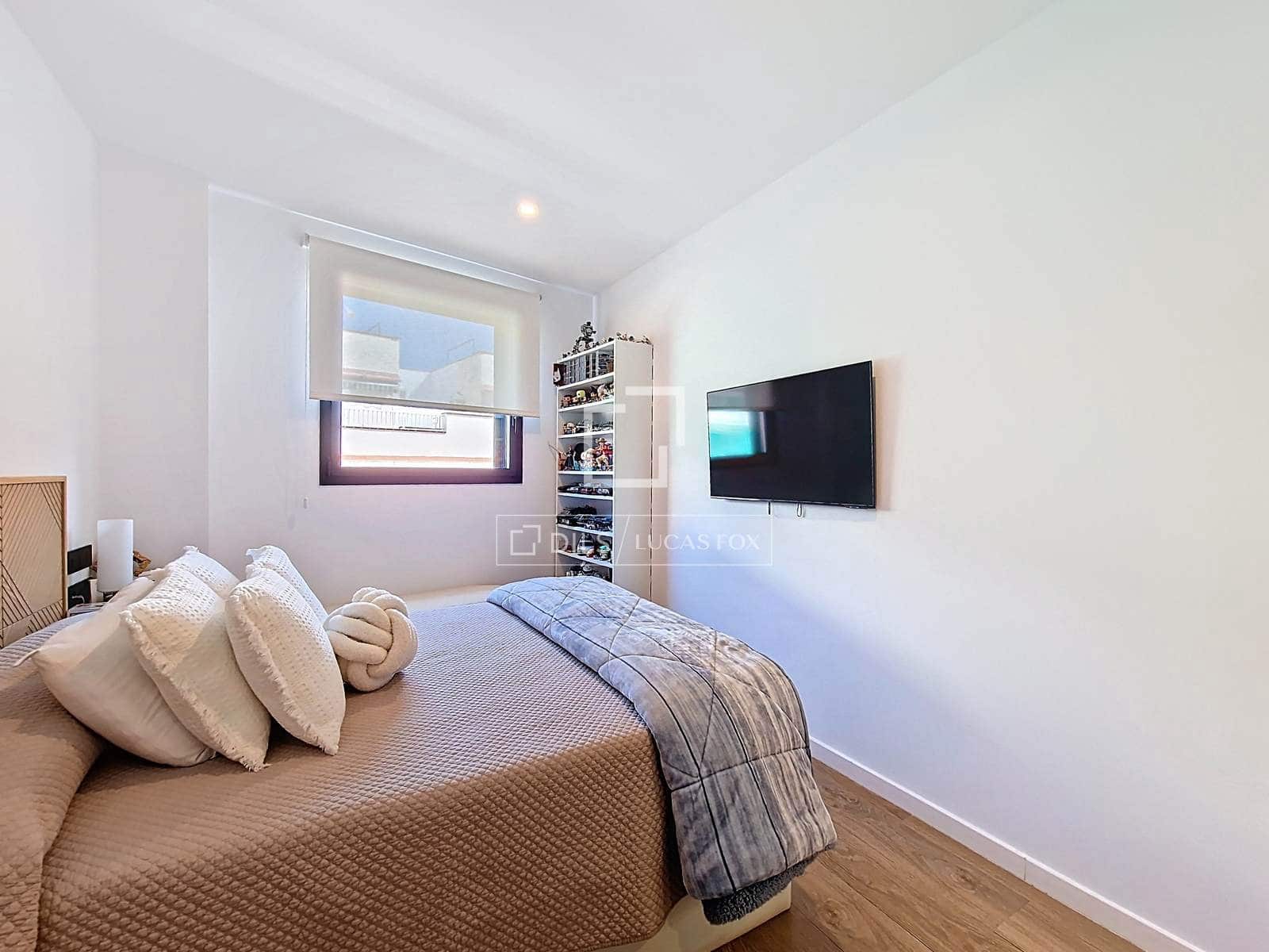 3 quarto Apartamento para venda em Vilanova i la Geltru com piscina - 479 000 € (Ref: 9707925)