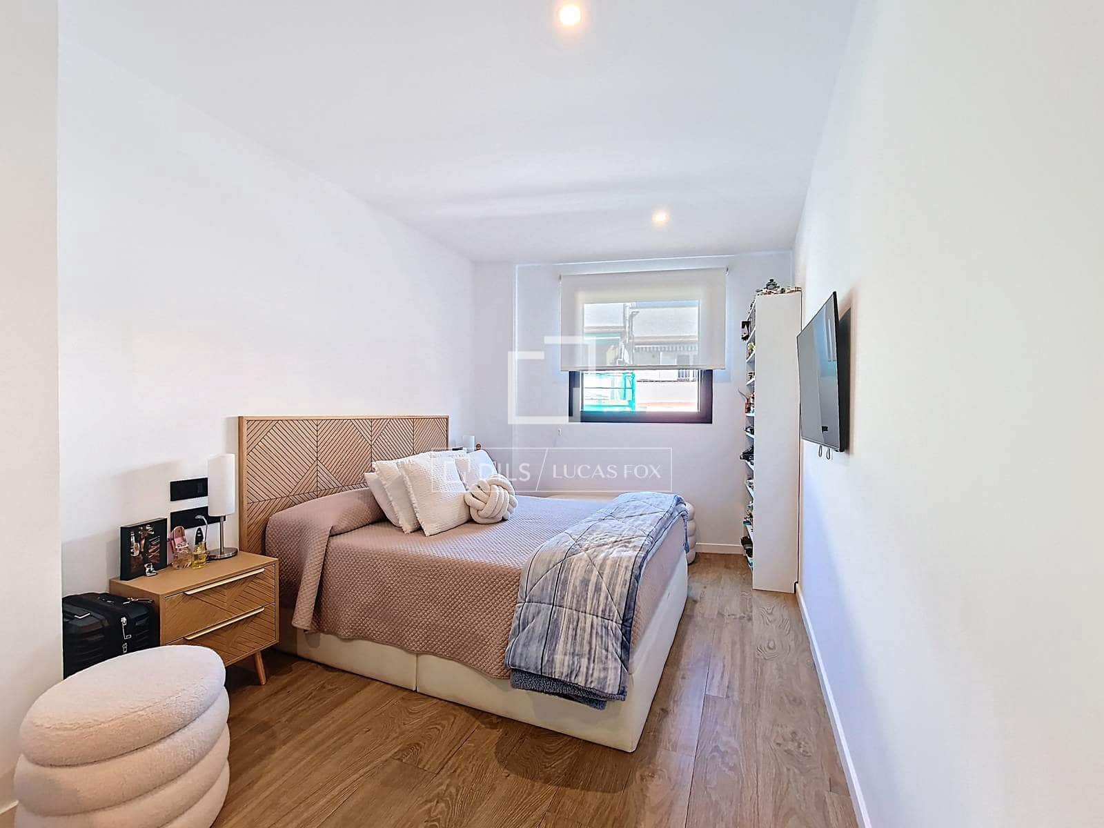 3 quarto Apartamento para venda em Vilanova i la Geltru com piscina - 479 000 € (Ref: 9707925)