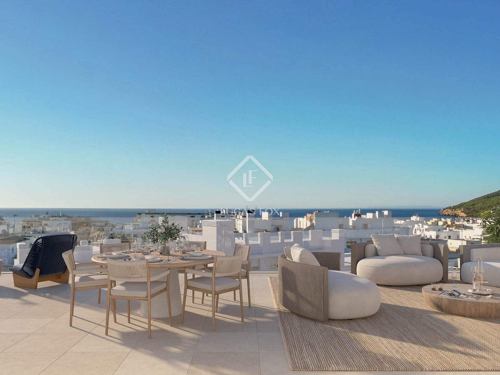 2 bedroom Apartment for sale in Ibiza / Eivissa town with pool garage - € 585,000 (Ref: 9707928)