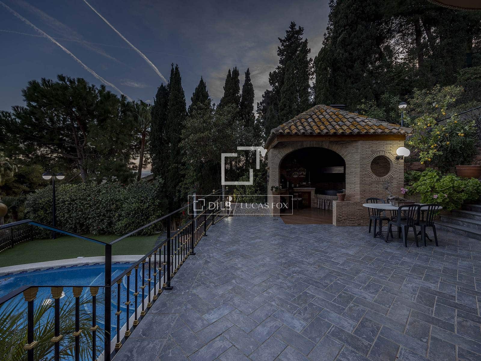 6 Zimmer Villa zu verkaufen in Pucol mit Pool Garage - 4.225.000 € (Ref: 9707929)