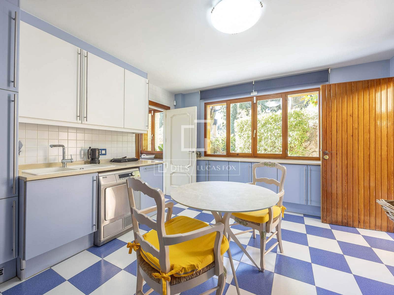 6 Zimmer Villa zu verkaufen in Pucol mit Pool Garage - 4.225.000 € (Ref: 9707929)