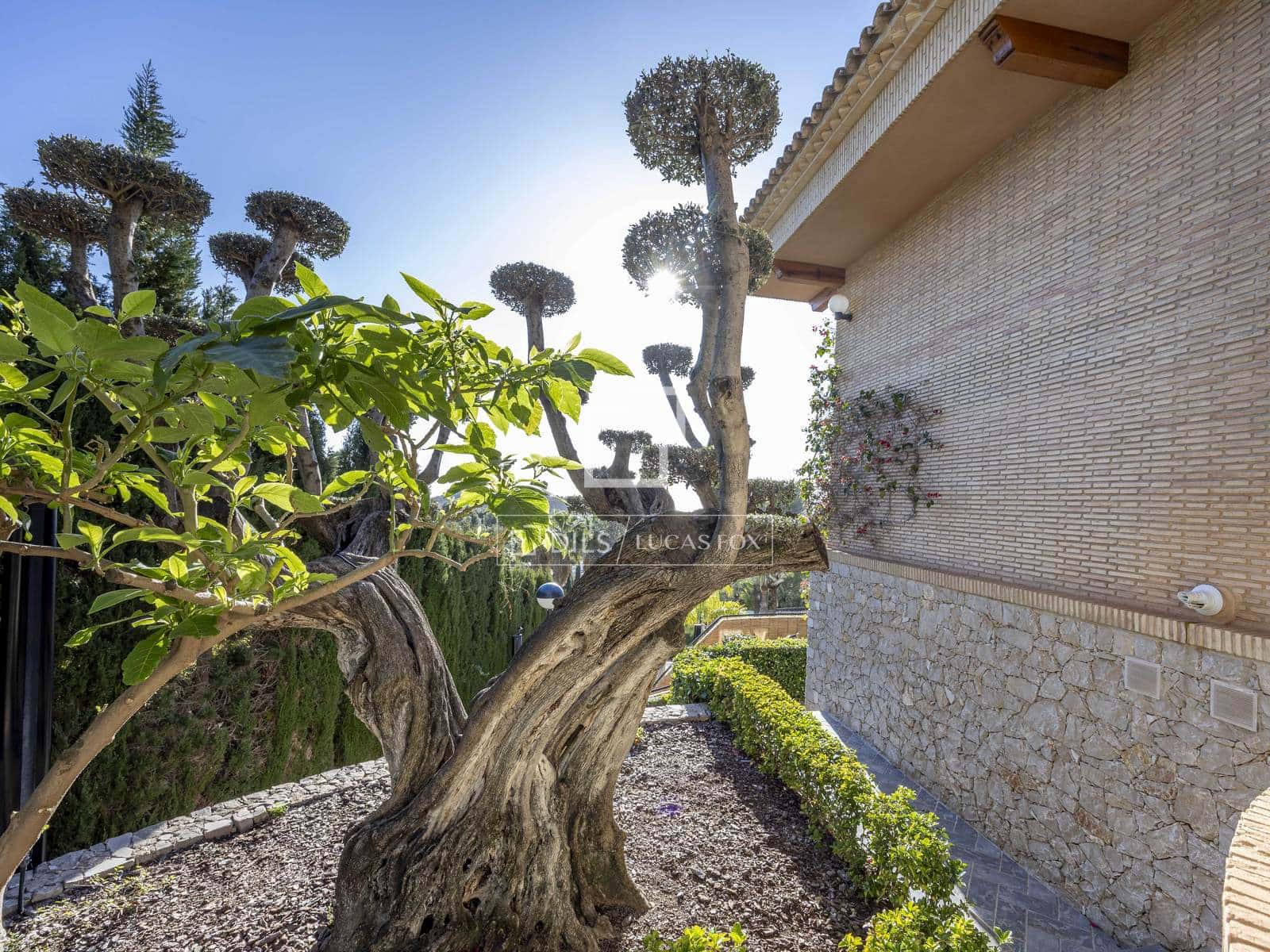 6 Zimmer Villa zu verkaufen in Pucol mit Pool Garage - 4.225.000 € (Ref: 9707929)