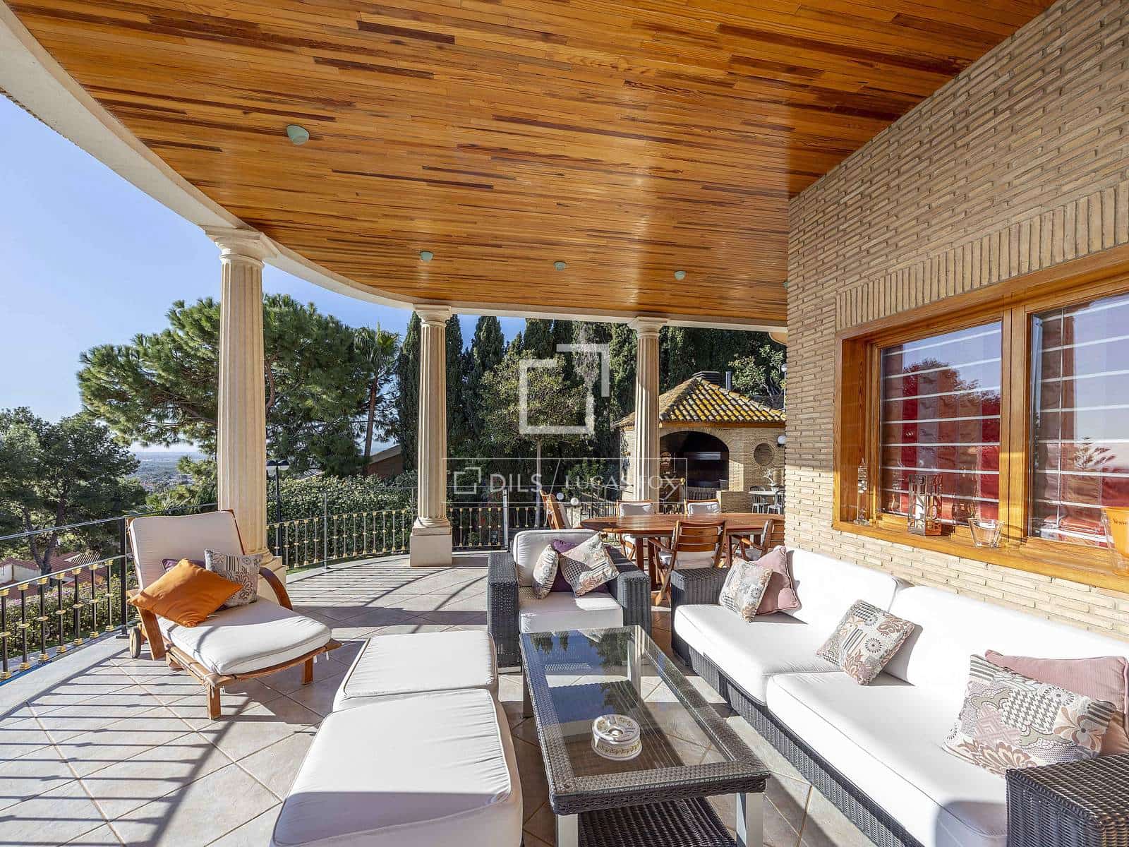 6 Zimmer Villa zu verkaufen in Pucol mit Pool Garage - 4.225.000 € (Ref: 9707929)