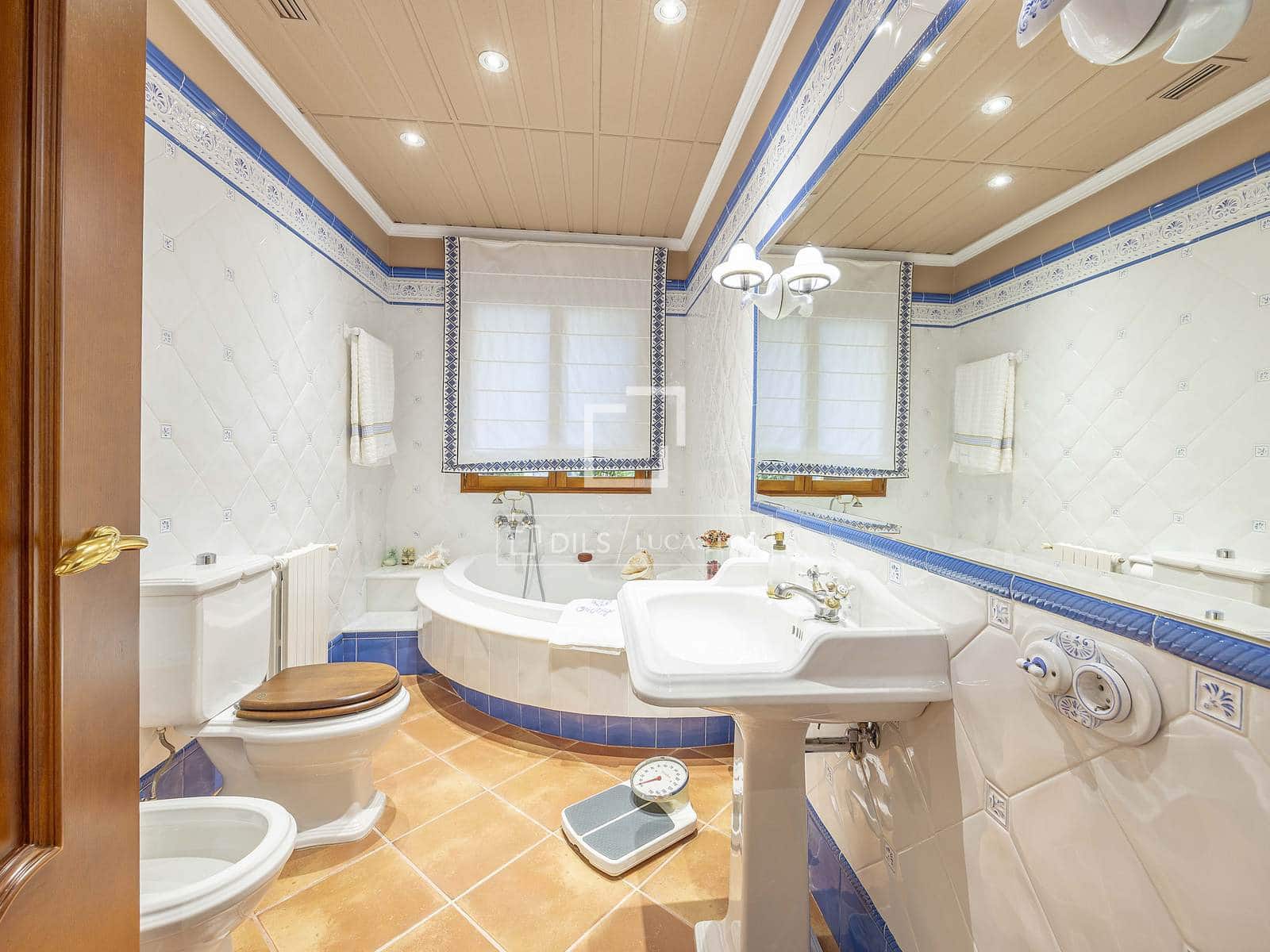 6 Zimmer Villa zu verkaufen in Pucol mit Pool Garage - 4.225.000 € (Ref: 9707929)