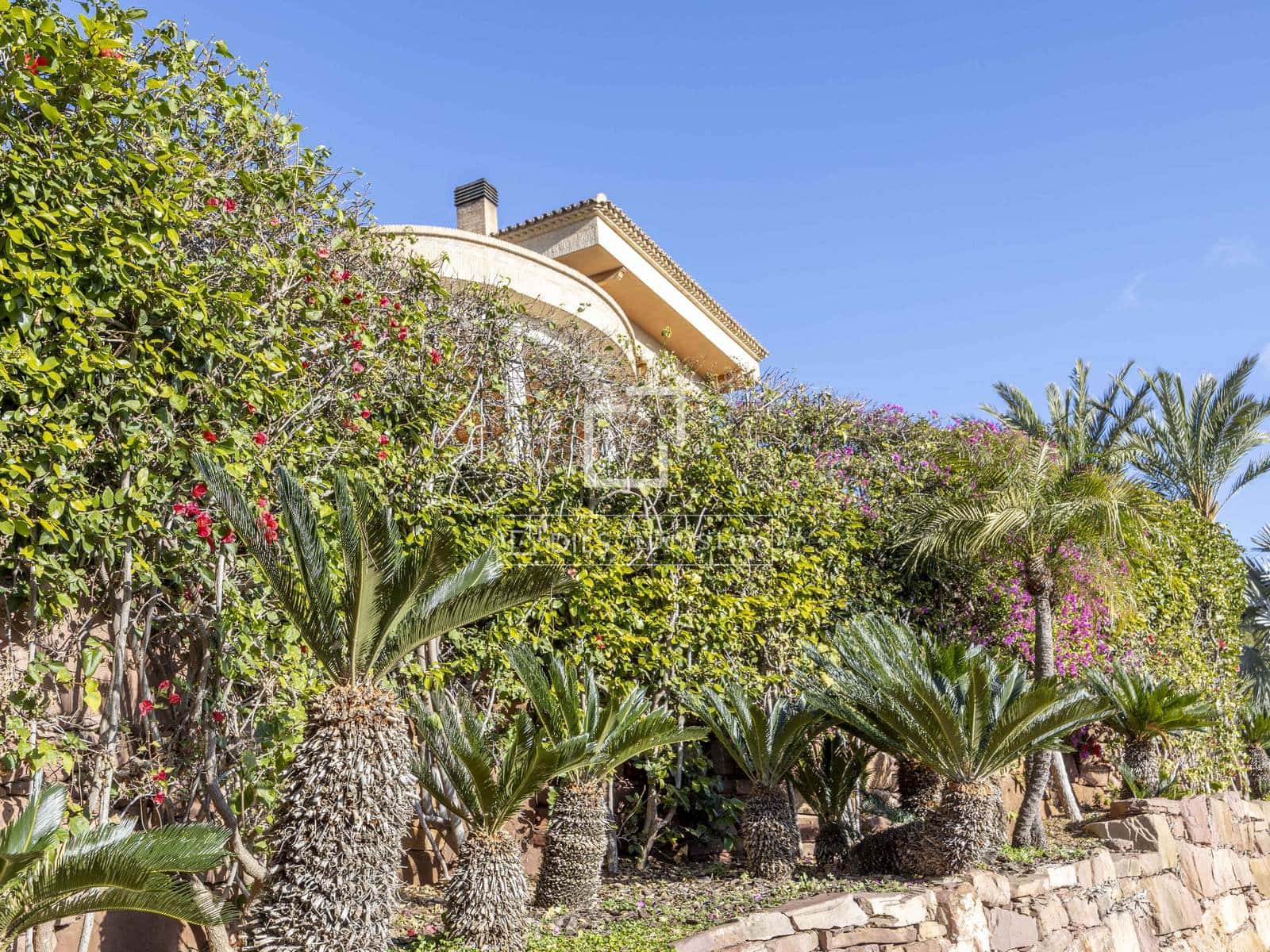 6 Zimmer Villa zu verkaufen in Pucol mit Pool Garage - 4.225.000 € (Ref: 9707929)