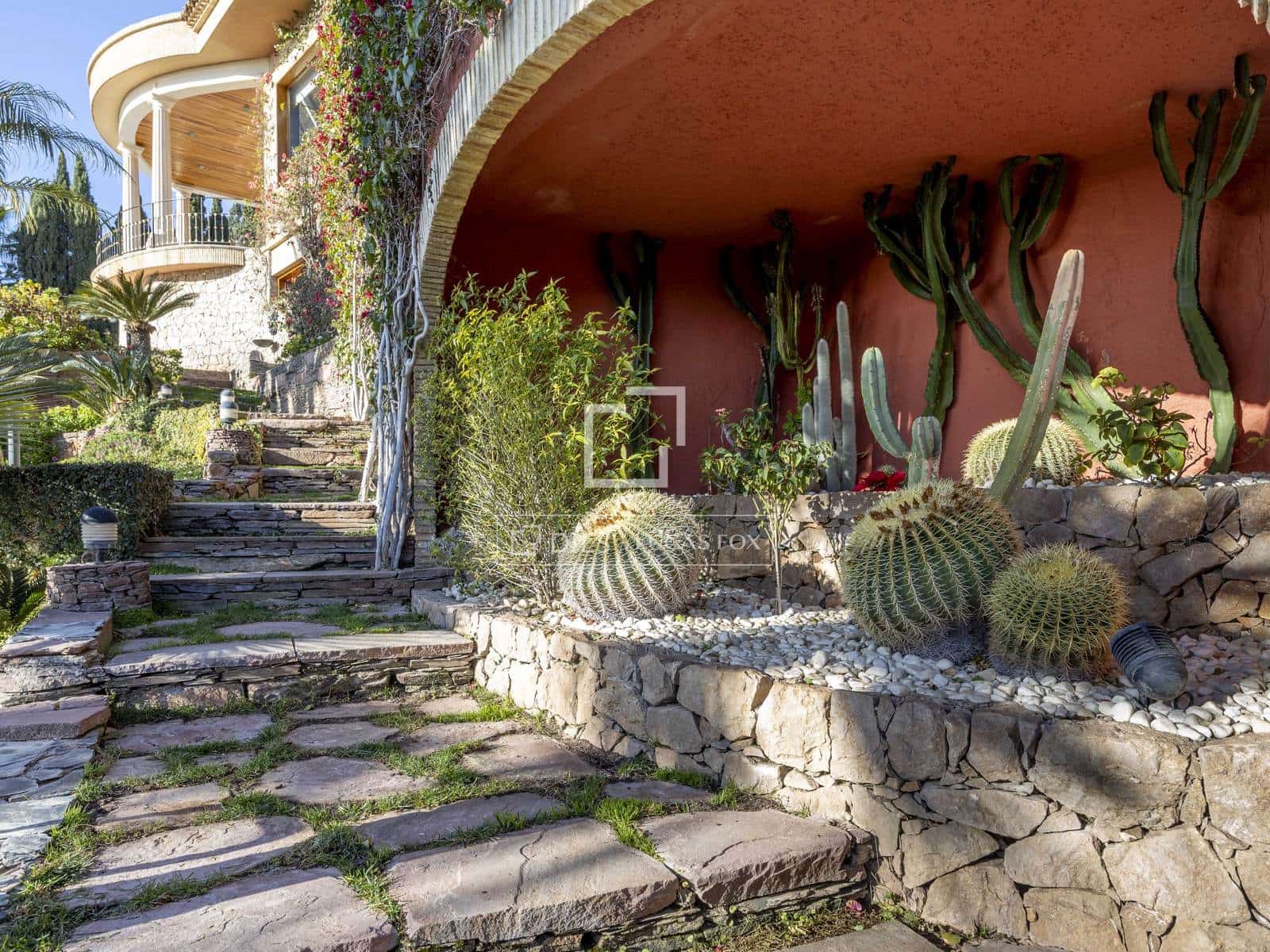 6 Zimmer Villa zu verkaufen in Pucol mit Pool Garage - 4.225.000 € (Ref: 9707929)