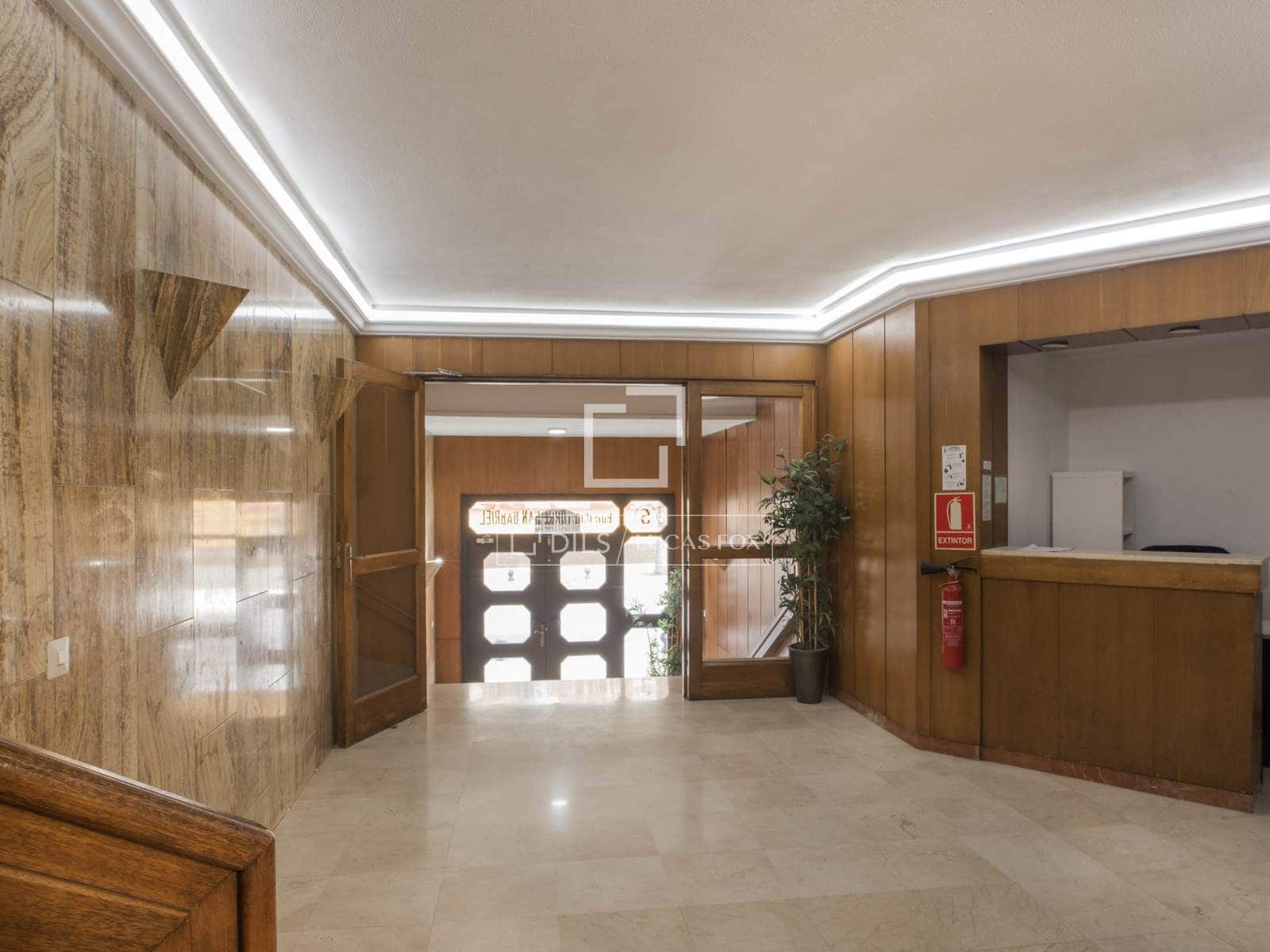 4 bedroom Apartment for sale in Malaga city - € 1,695,000 (Ref: 9708069)