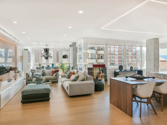 4 sovrum Lägenhet till salu i La Malagueta, Málaga stad - 1 695 000 € (Ref: 9708069)