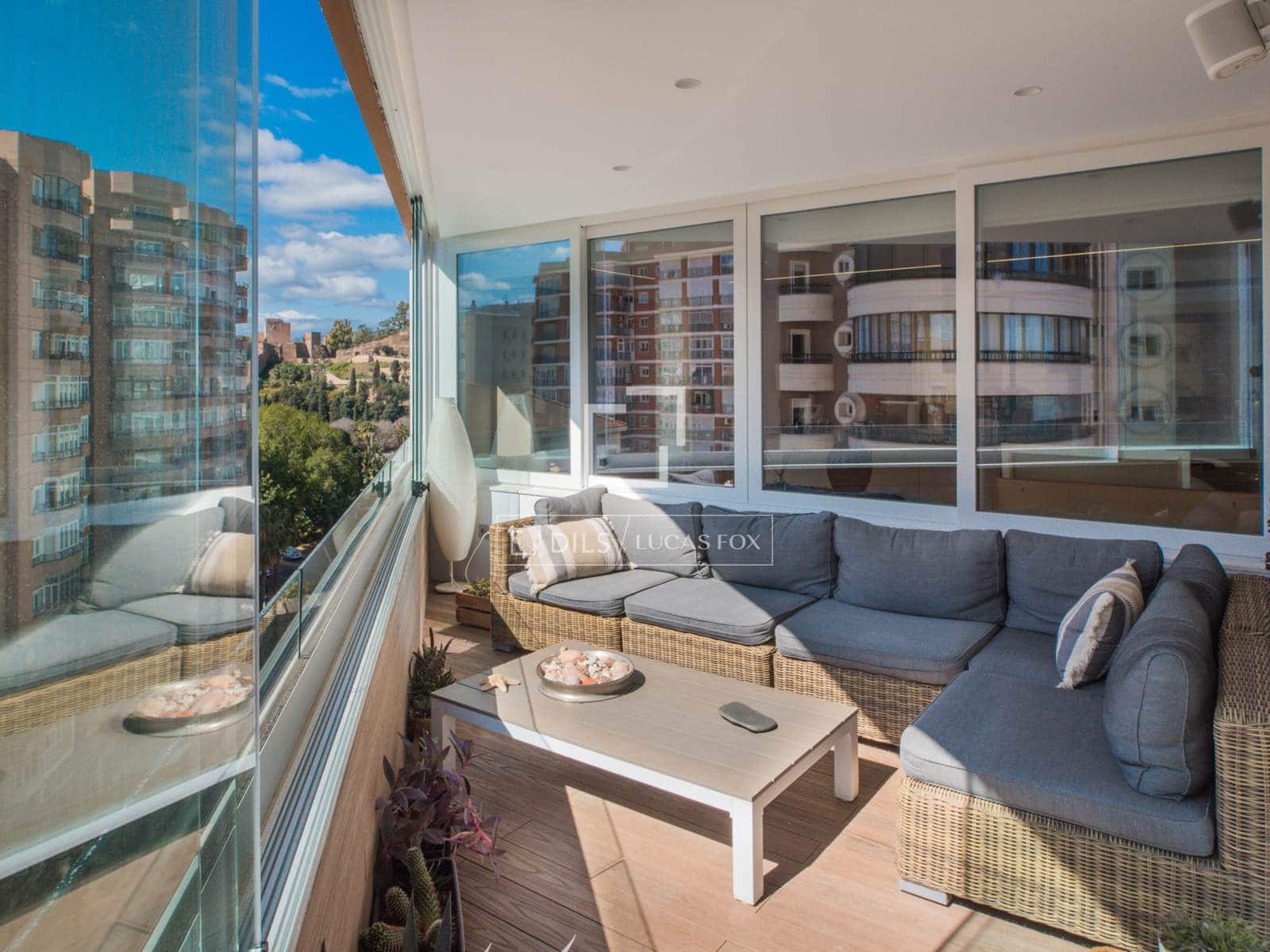 4 bedroom Apartment for sale in Malaga city - € 1,695,000 (Ref: 9708069)