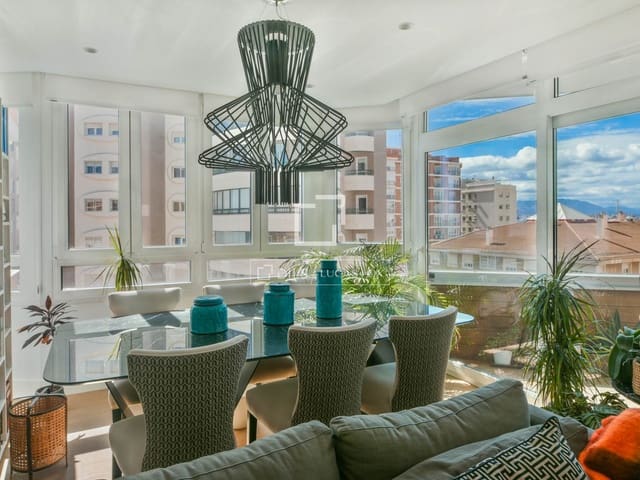 4 sovrum Lägenhet till salu i La Malagueta, Málaga stad - 1 695 000 € (Ref: 9708069)