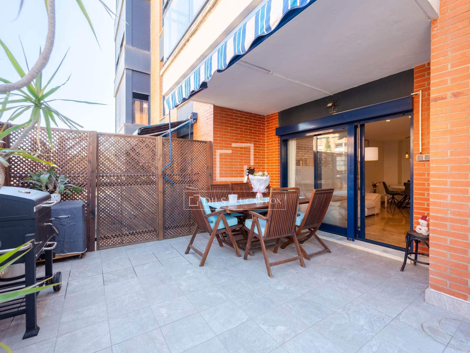 3 soveværelse Lejlighed til salg i Valencia by med swimmingpool garage - € 665.000 (Ref: 9708071)