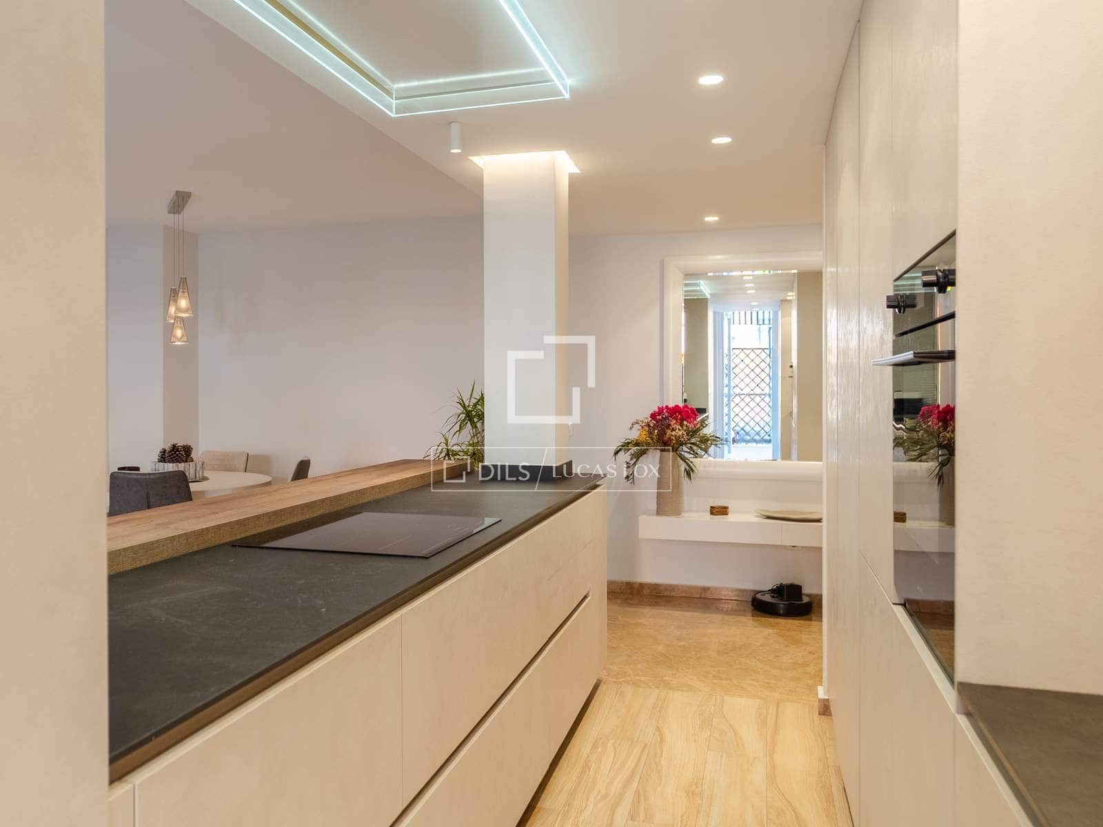 3 soveværelse Lejlighed til salg i Valencia by med swimmingpool garage - € 665.000 (Ref: 9708071)