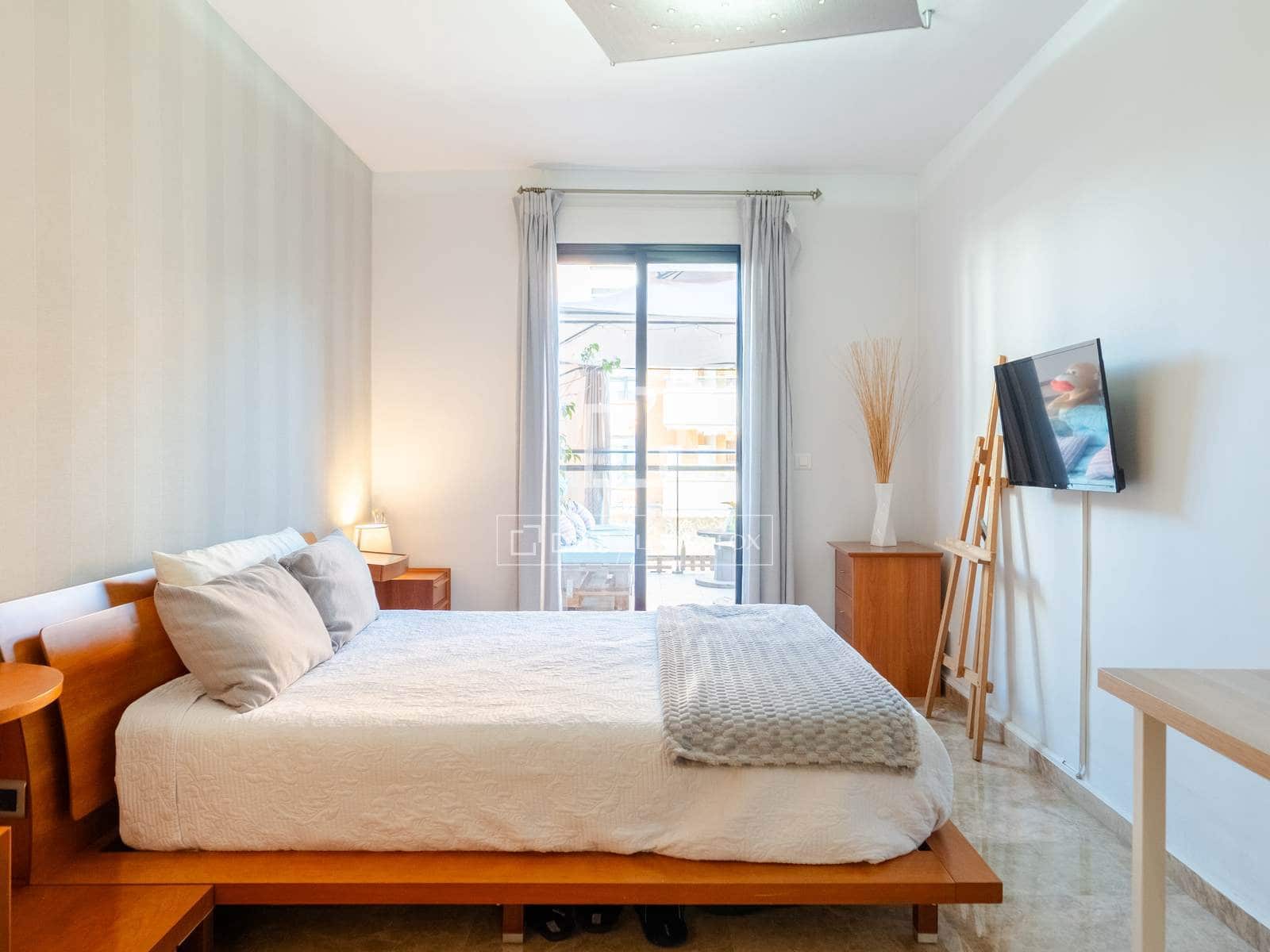 3 soveværelse Lejlighed til salg i Valencia by med swimmingpool garage - € 665.000 (Ref: 9708071)