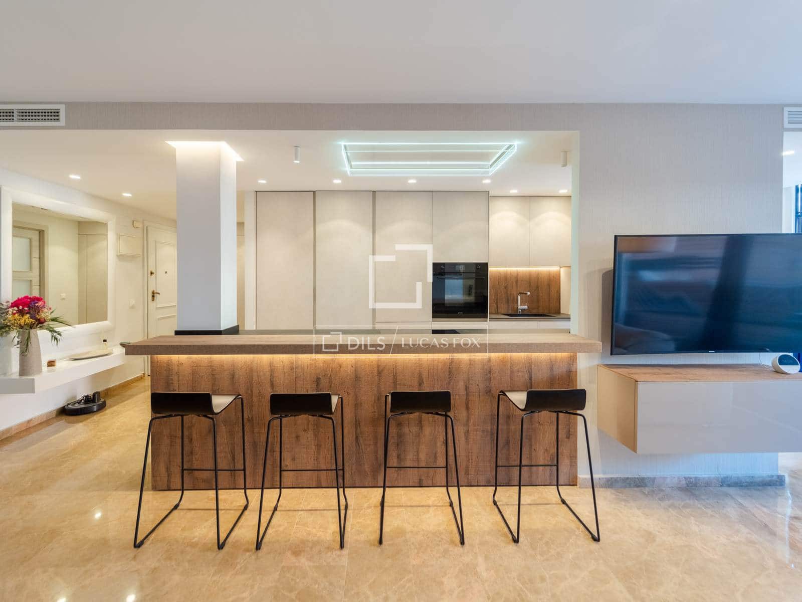 3 soveværelse Lejlighed til salg i Valencia by med swimmingpool garage - € 665.000 (Ref: 9708071)