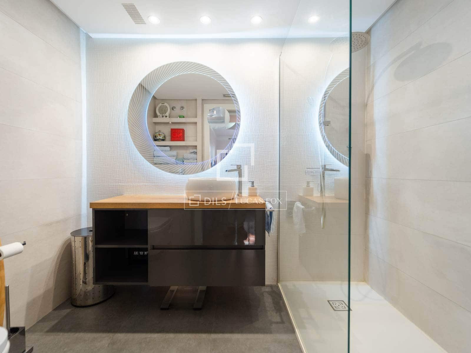 3 soveværelse Lejlighed til salg i Valencia by med swimmingpool garage - € 665.000 (Ref: 9708071)