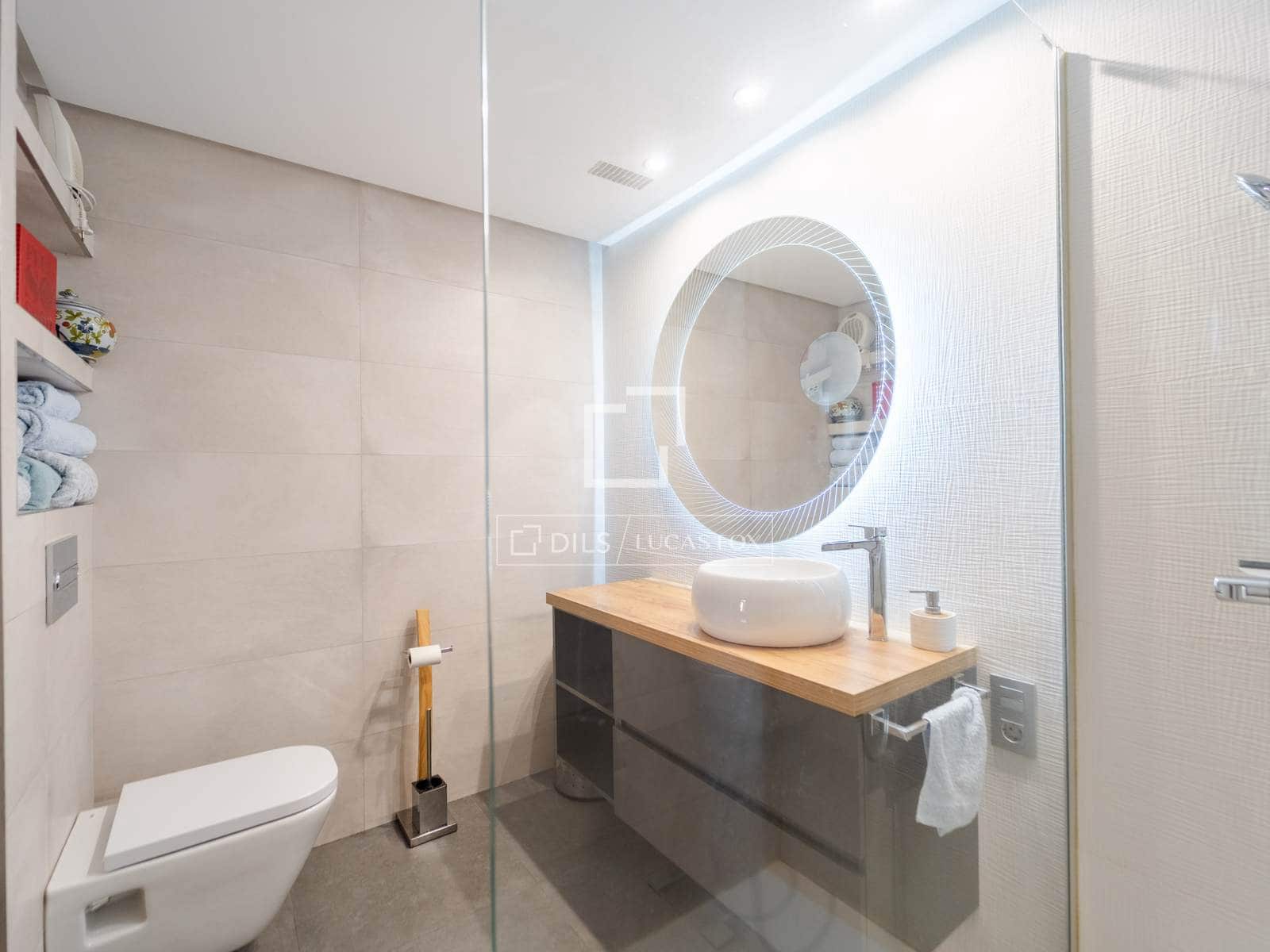 3 soveværelse Lejlighed til salg i Valencia by med swimmingpool garage - € 665.000 (Ref: 9708071)