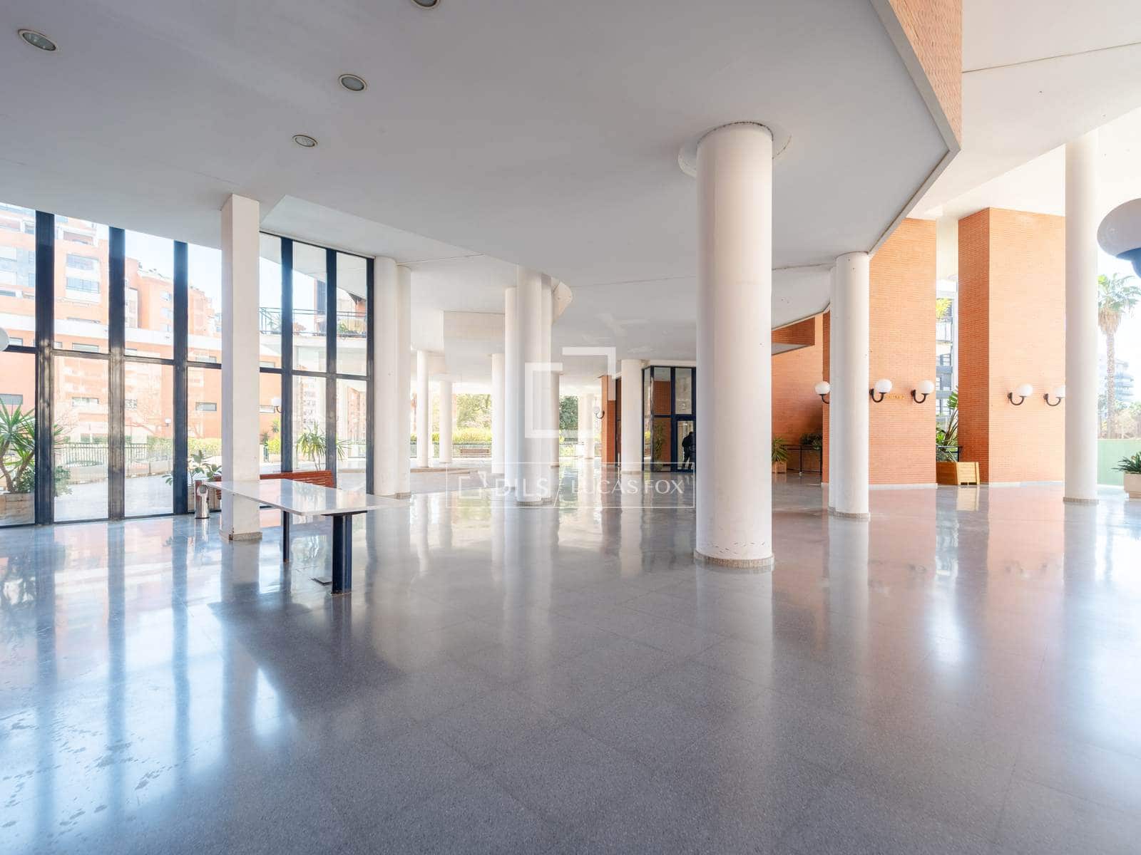 3 soveværelse Lejlighed til salg i Valencia by med swimmingpool garage - € 665.000 (Ref: 9708071)