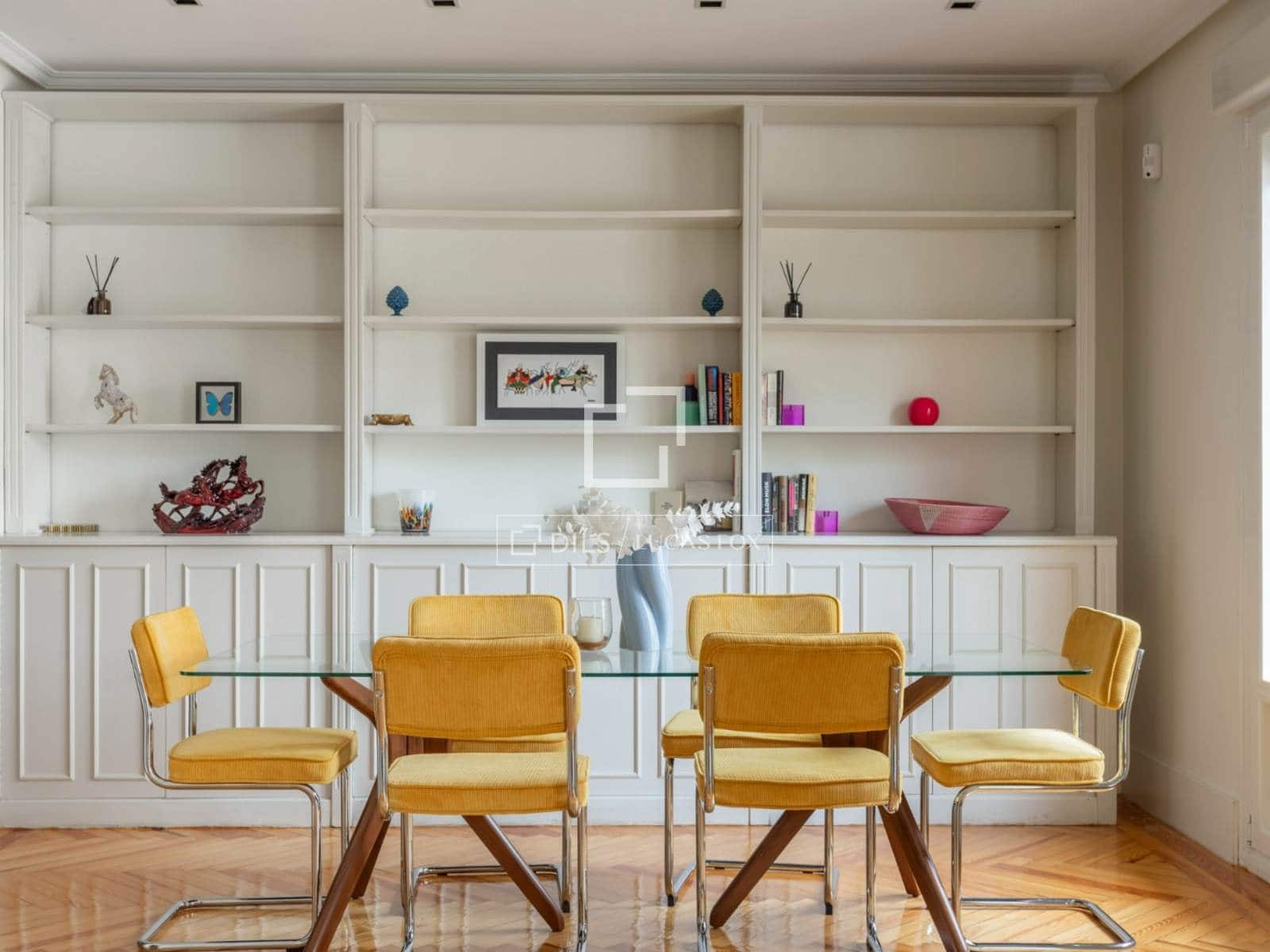 3 quarto Apartamento para arrendar em Madrid cidade - 3 750 € (Ref: 9709038)