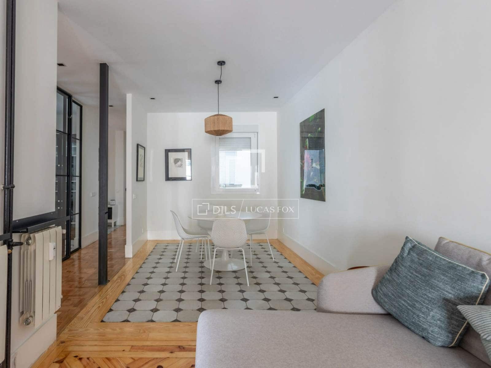 3 quarto Apartamento para arrendar em Madrid cidade - 3 750 € (Ref: 9709038)