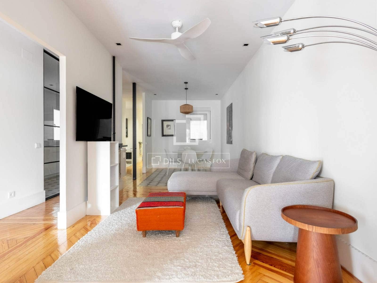 3 quarto Apartamento para arrendar em Madrid cidade - 3 750 € (Ref: 9709038)