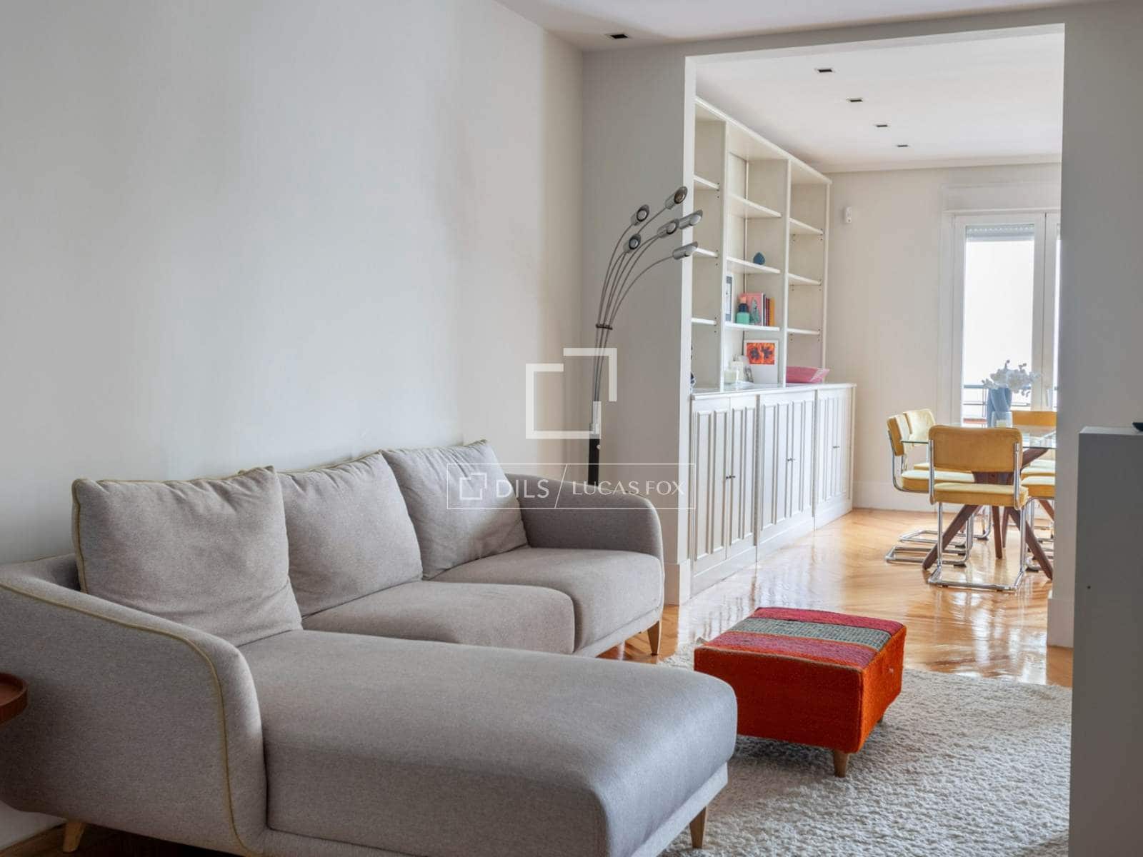 3 quarto Apartamento para arrendar em Madrid cidade - 3 750 € (Ref: 9709038)