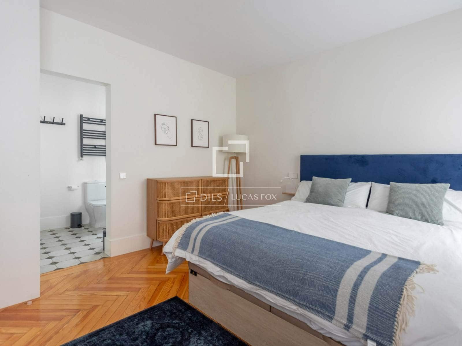 3 quarto Apartamento para arrendar em Madrid cidade - 3 750 € (Ref: 9709038)