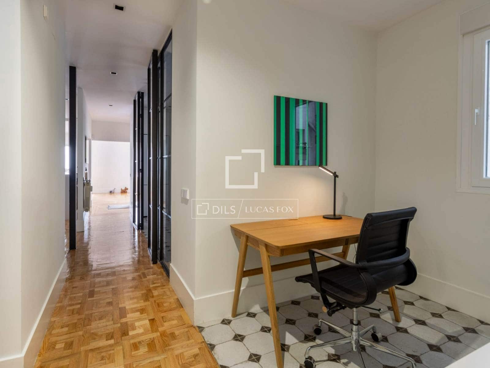 3 quarto Apartamento para arrendar em Madrid cidade - 3 750 € (Ref: 9709038)