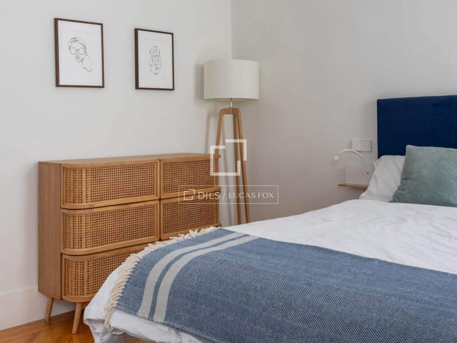 3 quarto Apartamento para arrendar em Madrid cidade - 3 750 € (Ref: 9709038)