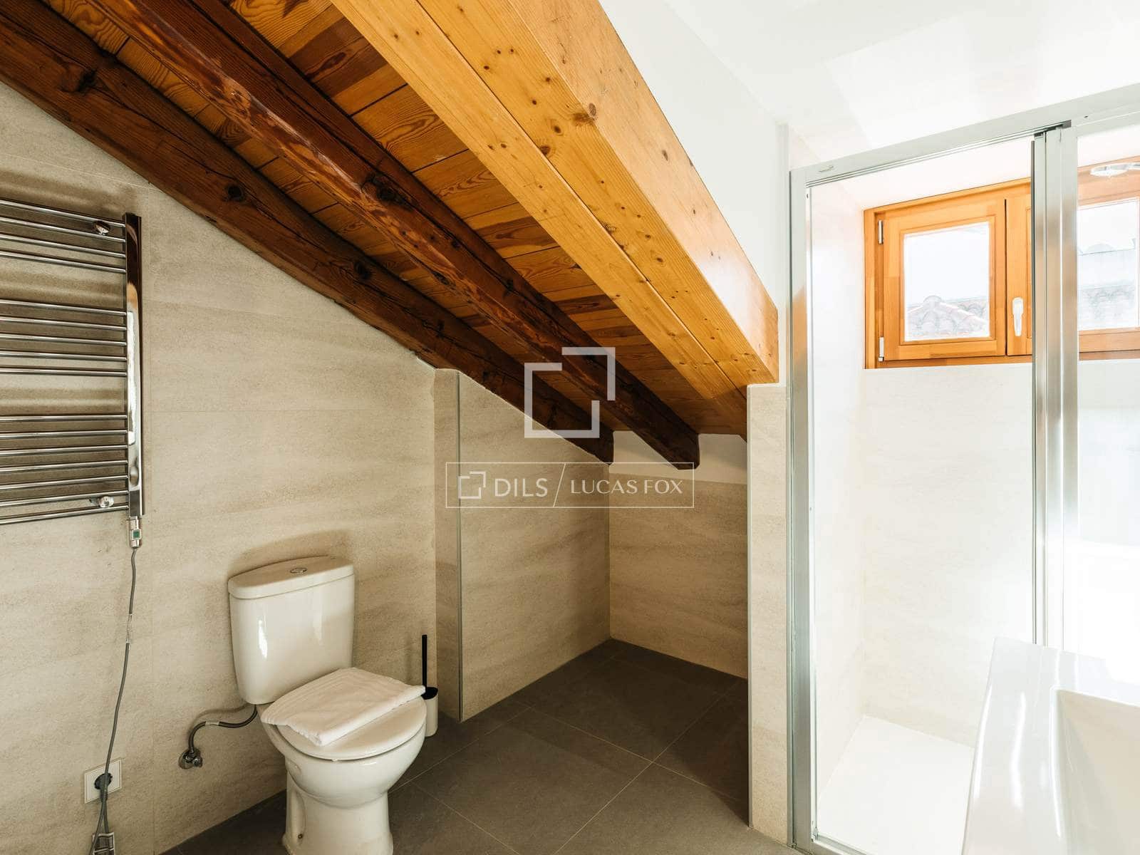 2 makuuhuone Kattohuoneisto vuokrattavana paikassa Madrid kaupunki - 2 160 € (Ref: 9709039)