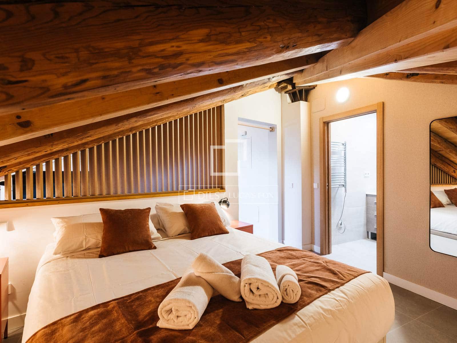 2 makuuhuone Kattohuoneisto vuokrattavana paikassa Madrid kaupunki - 2 160 € (Ref: 9709039)